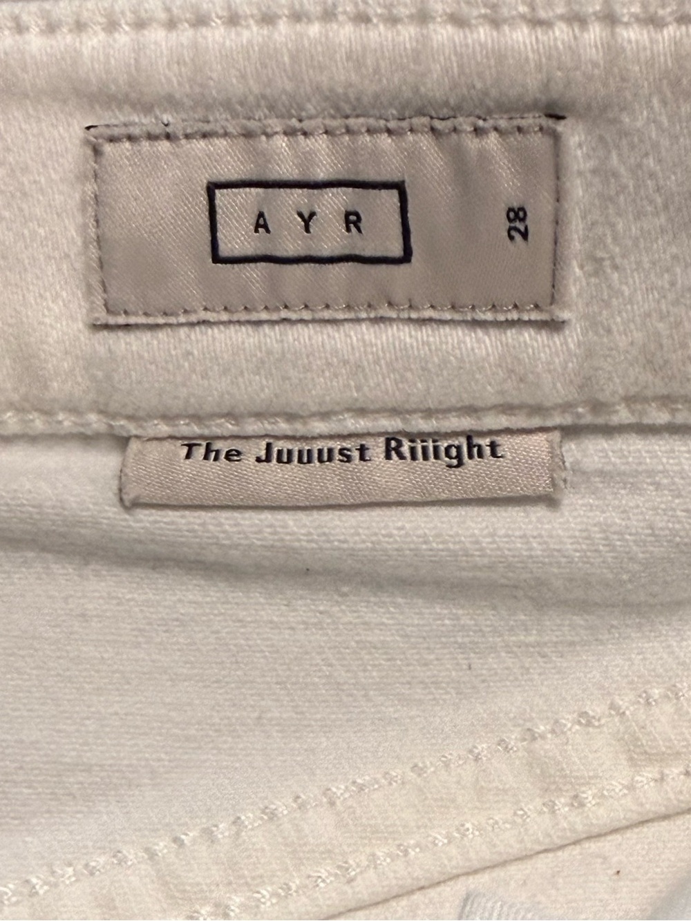AYR The Just Right White Denim Shorts | Size 28 - Picture 3 of 8
